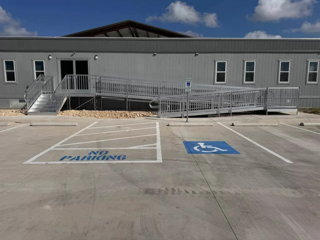 commercial wheelchair access ramp for portable building