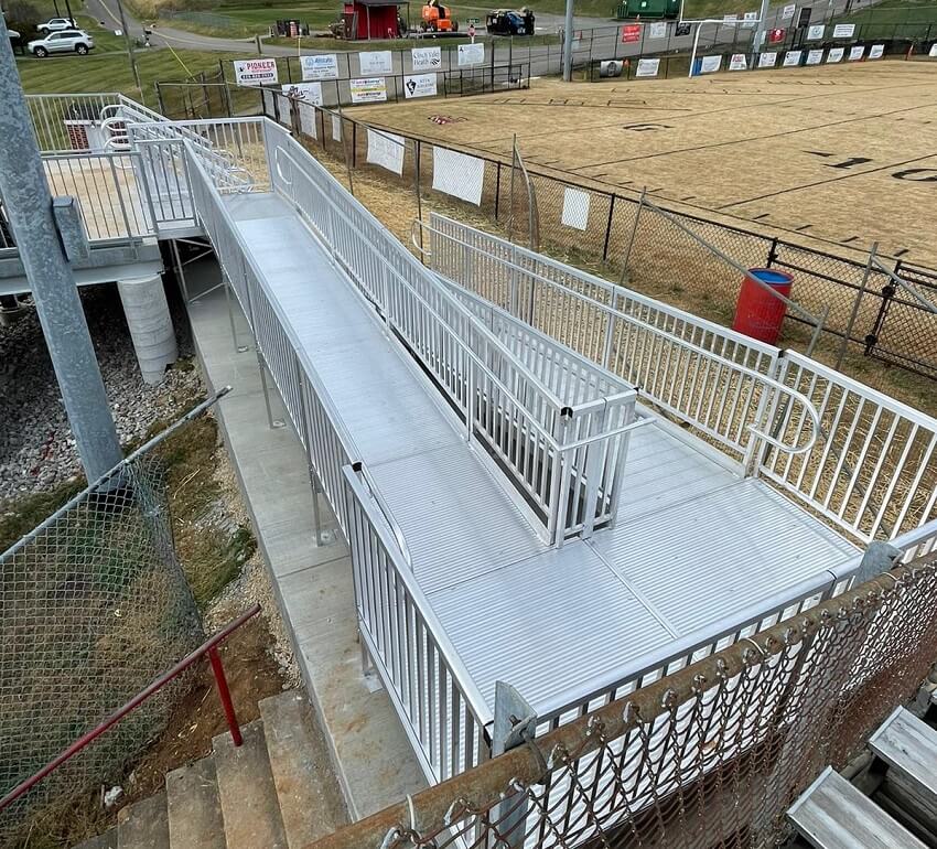 Lebanon Middle School in TN commercial steps